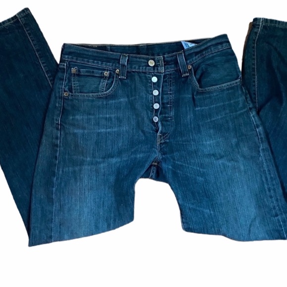 Levi’s 501 button fly blue jeans.  Size 32 - Picture 1 of 9